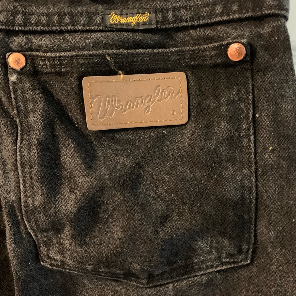 Black wrangler high rise denim
